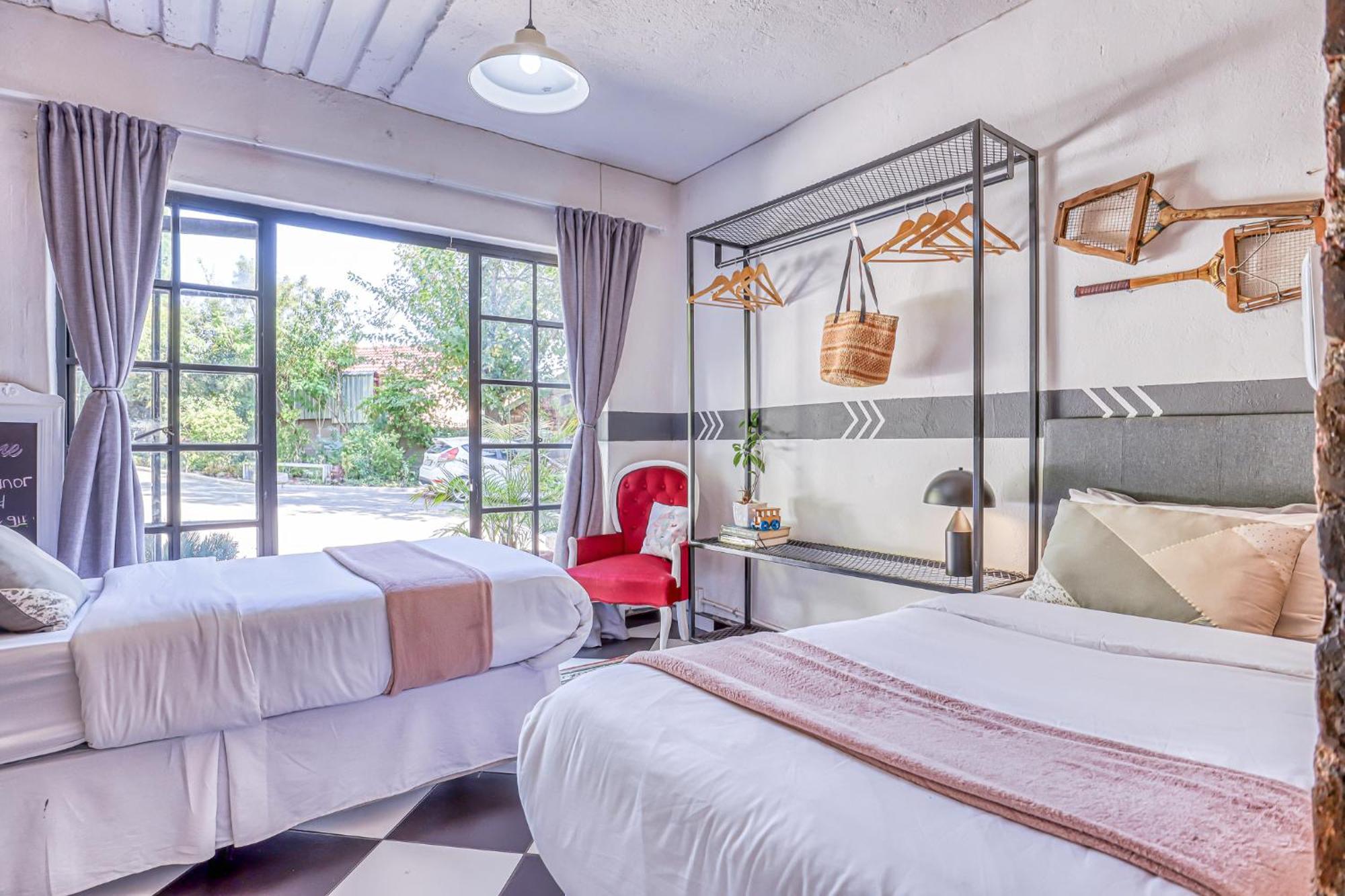The Bedford Manor Hotell Centurion Exteriör bild