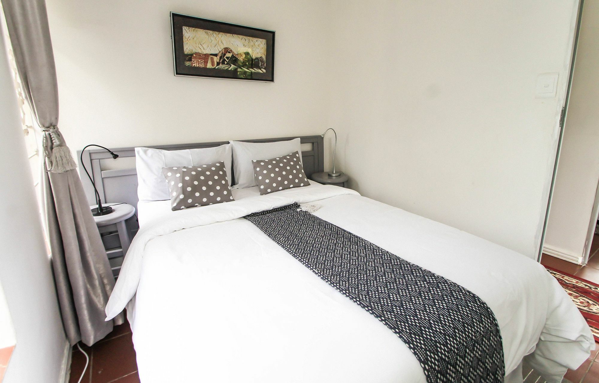 The Bedford Manor Hotell Centurion Exteriör bild